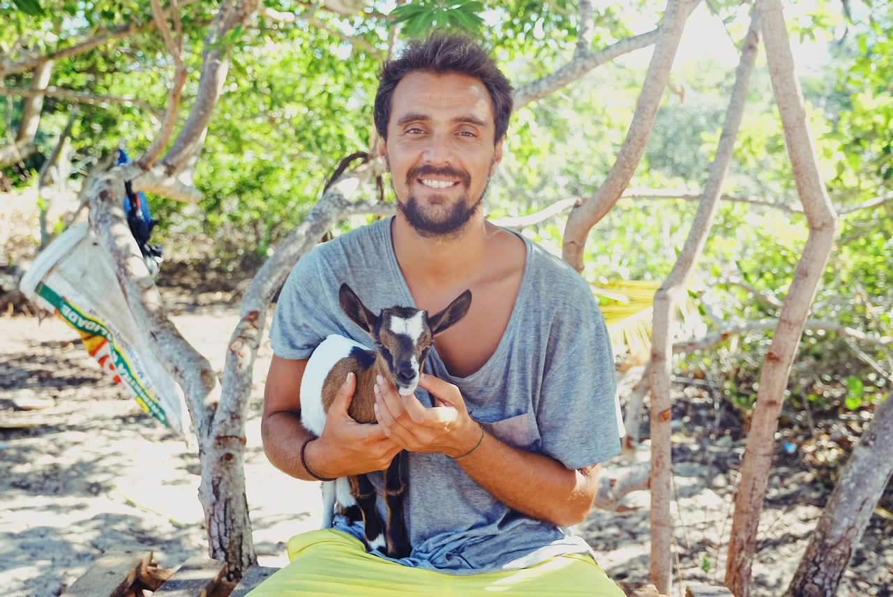 Michel Olofsson: deixou o “Primeiro Mundo” para ser “petisco” de mosquitos