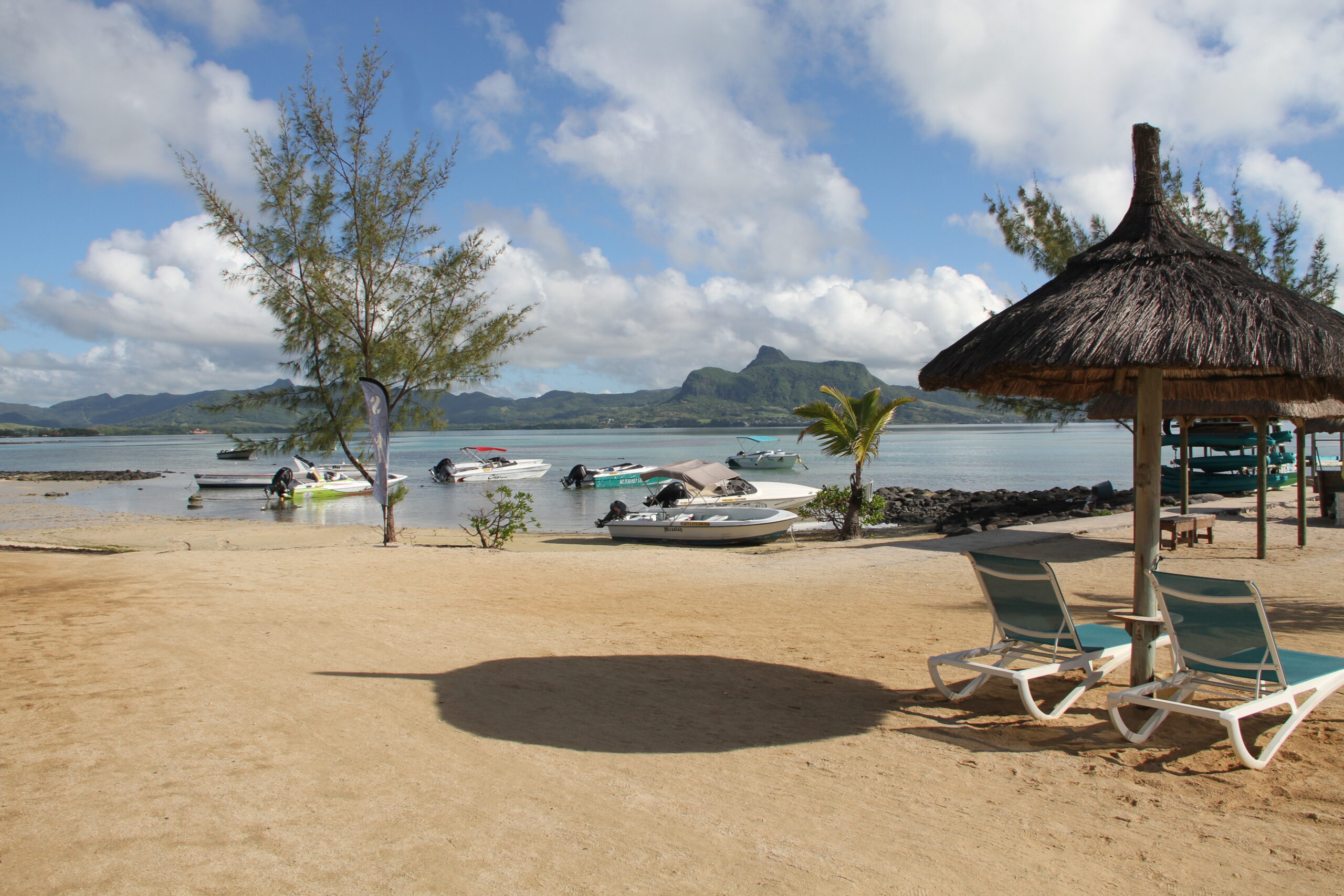 Maurícias: um “paraíso” rematado no Oceano Índico